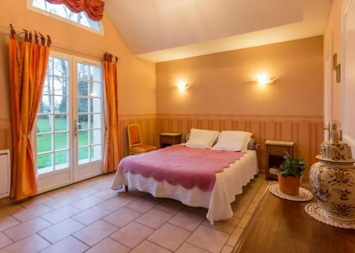 Melody Janville (Calvados)